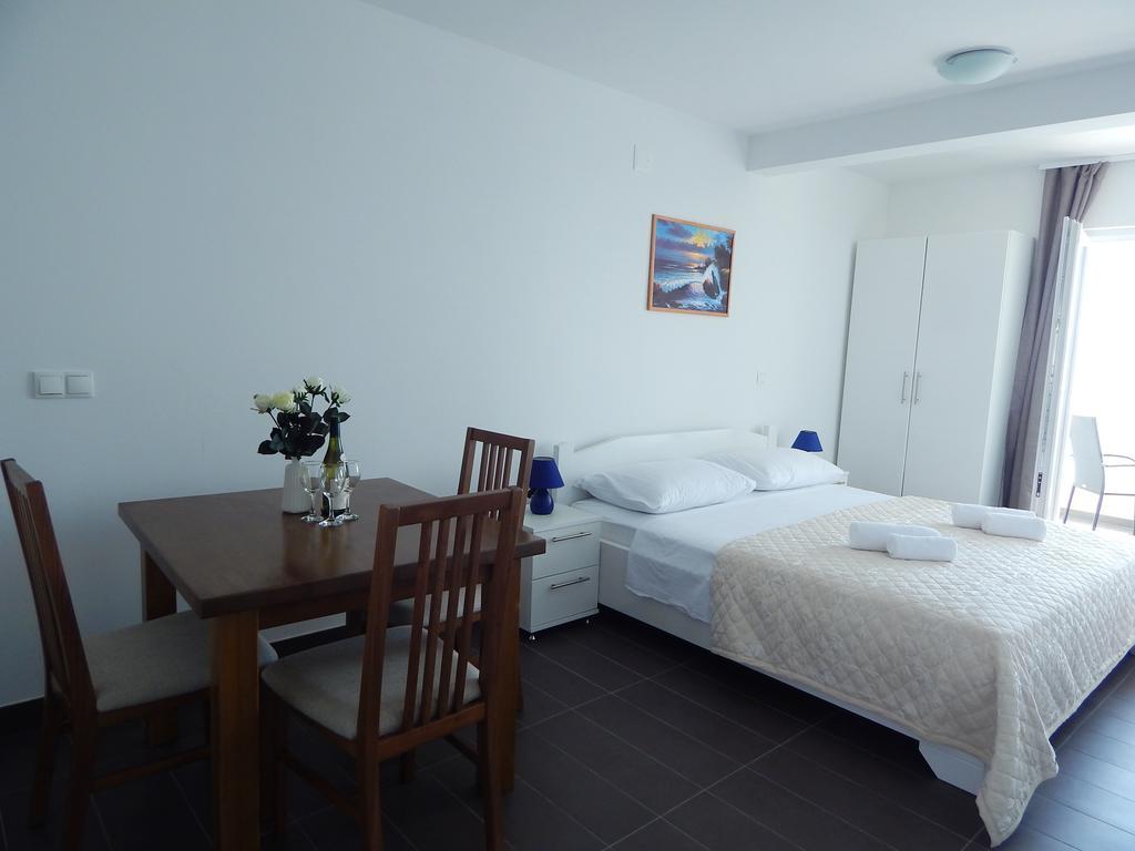 Apartments King 珀德垂那 外观 照片