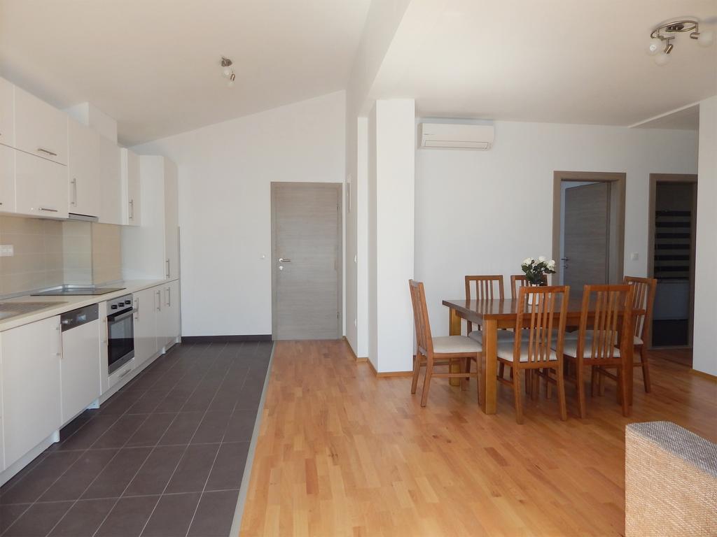 Apartments King 珀德垂那 外观 照片